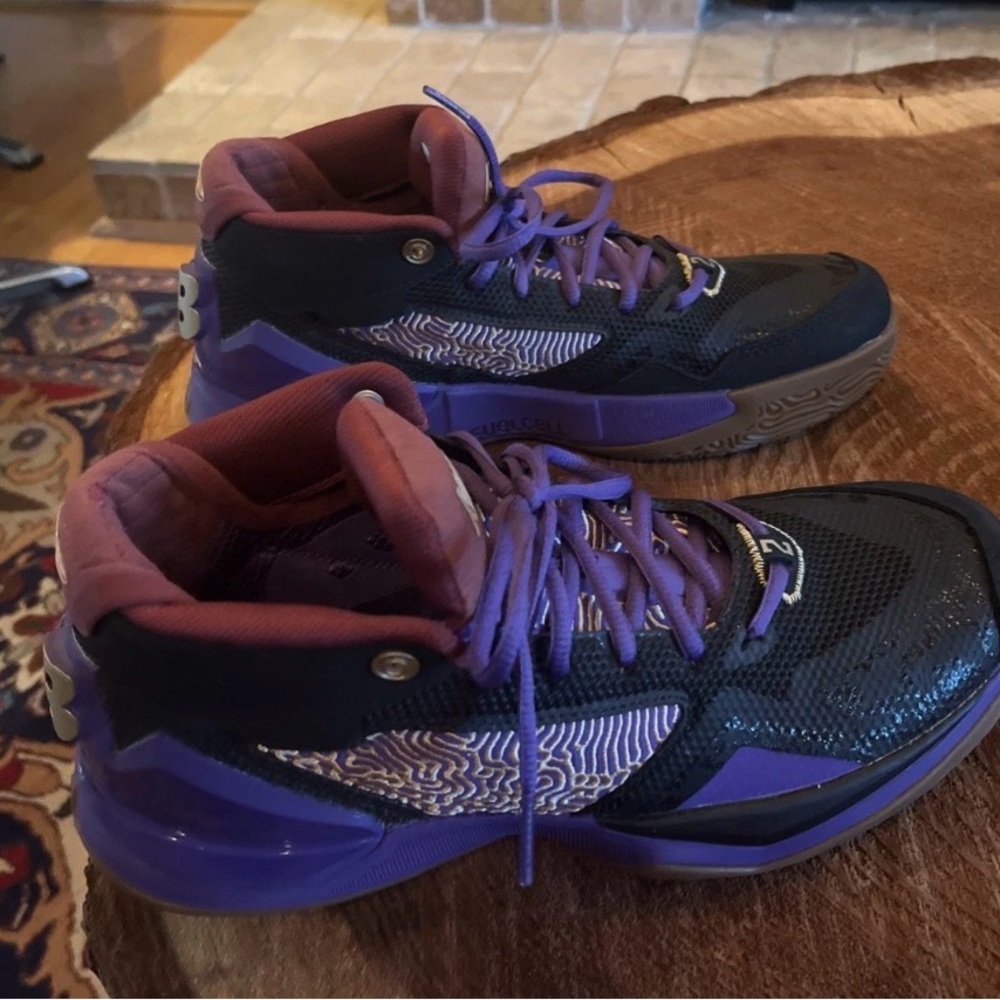 New Balance Kawhi Black Prism Purple Gum Mens Size 8 - Picture 3 of 5